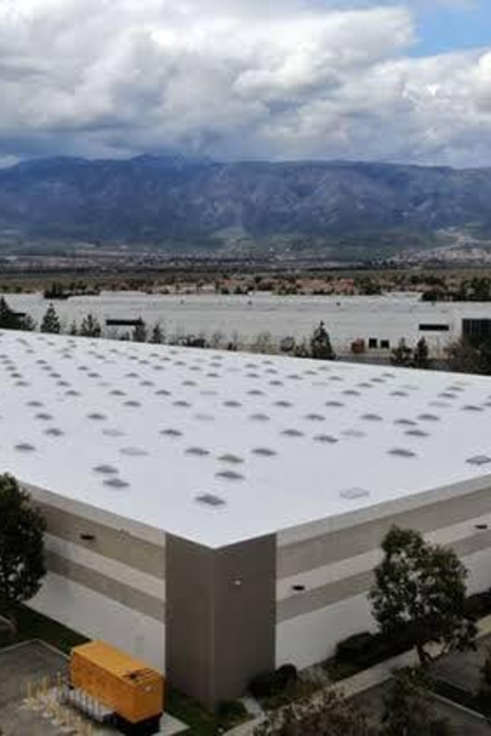 Warehouse & Distribution